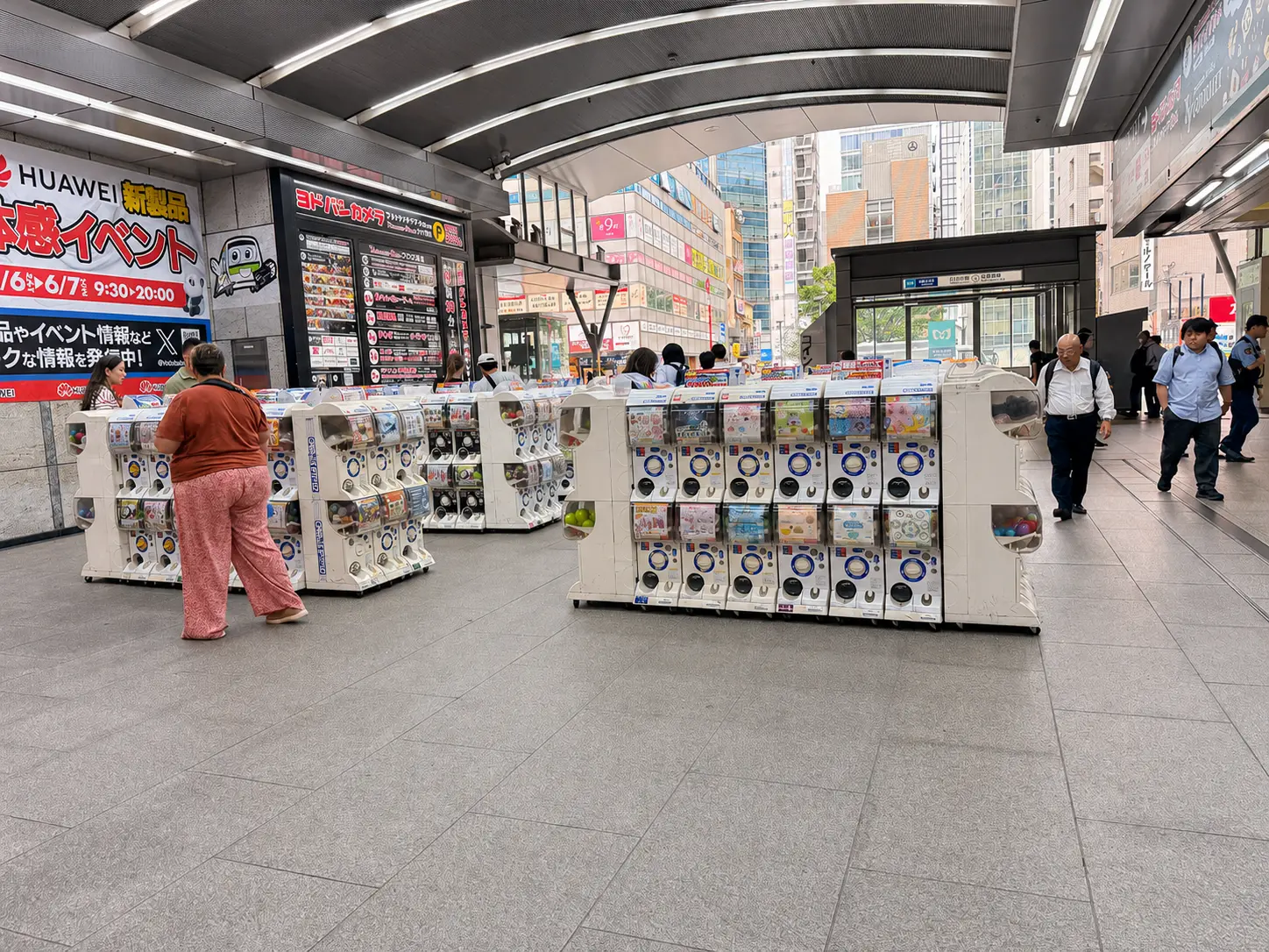 Japanese capsule toy display